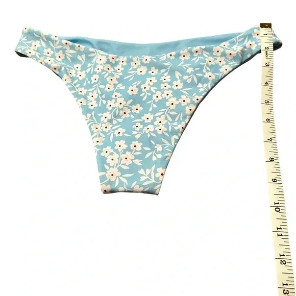 Zaful Floral Bikini Set - Size 6 - New with Tags - Light Blue - Picture 7 of 10